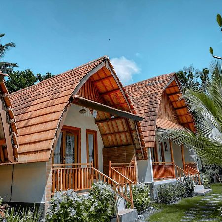 Mertha Sari Resto & Bungalow Klungkung Exteriér fotografie