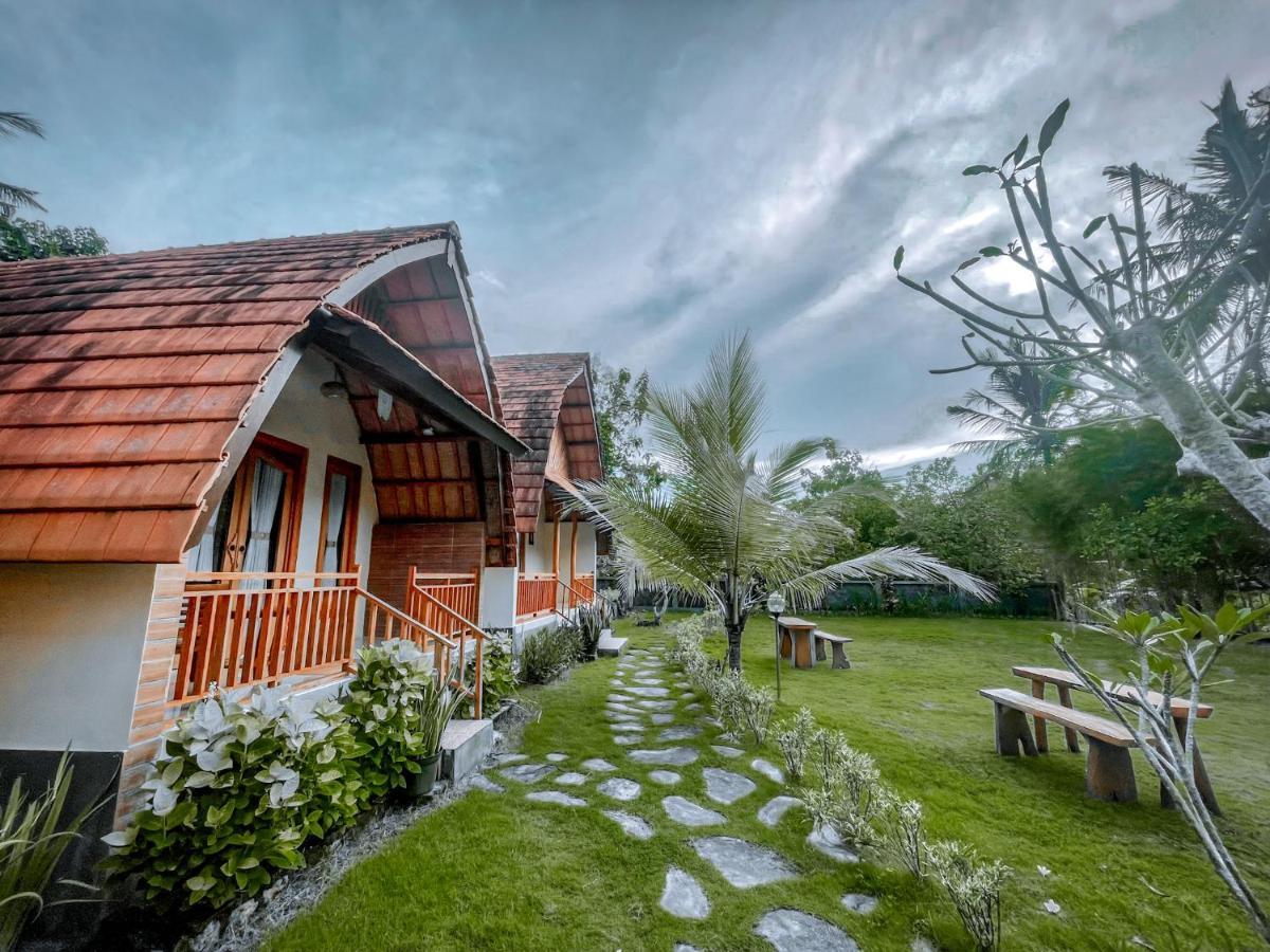 Mertha Sari Resto & Bungalow Klungkung Exteriér fotografie